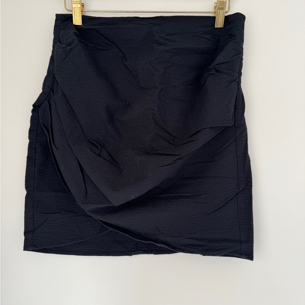 Zara Classic Black Pencil Skirt